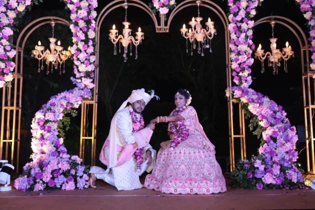 candid wedding photography